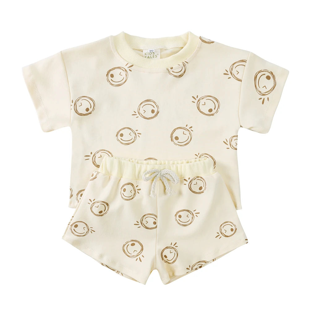 T-shirt + Shorts Set - Winky Face Print