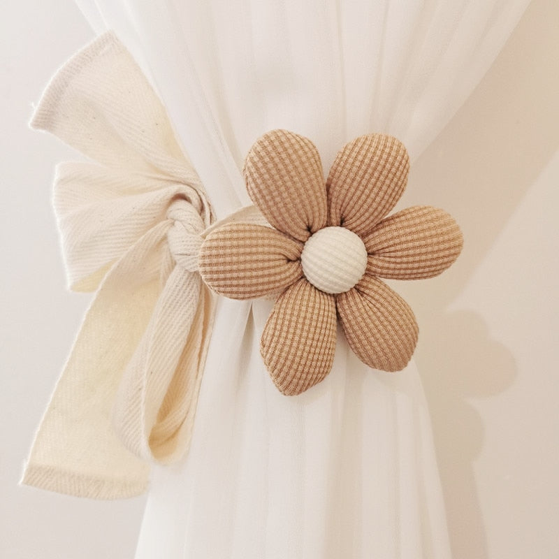 Daisy Curtain Tie Backs