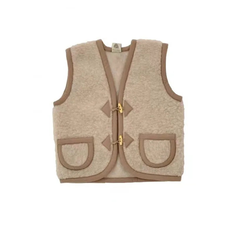 Cozy Wooly Knit Vest in Sand