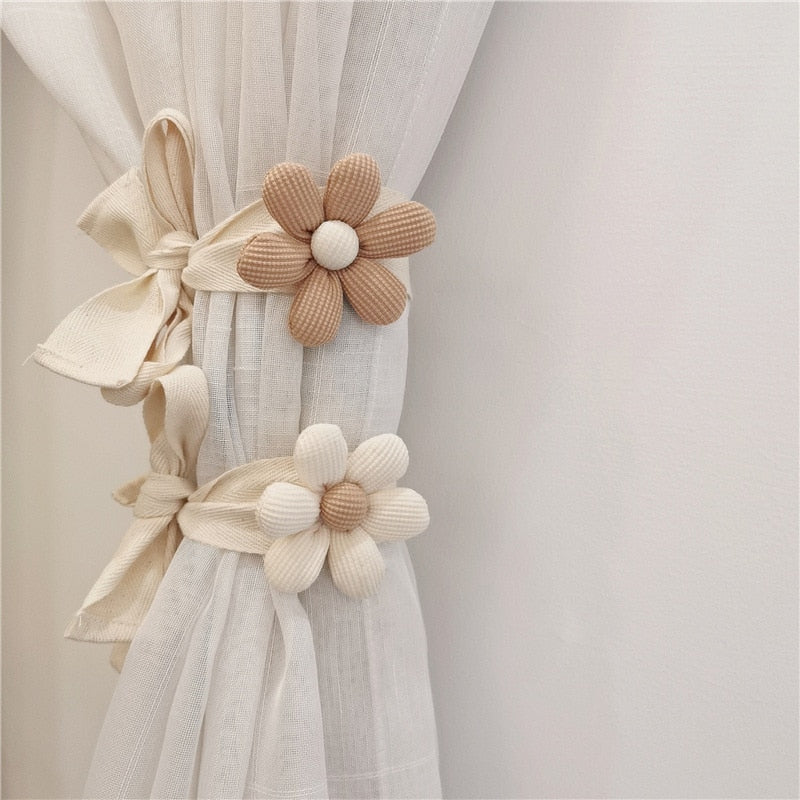 Daisy Curtain Tie Backs