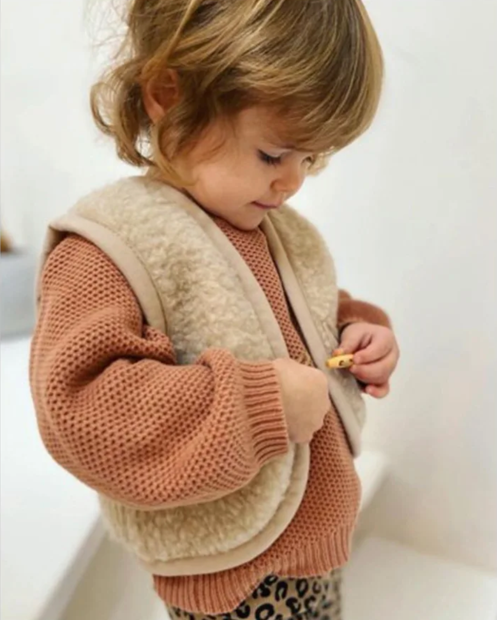 Cozy Wooly Vest in Cream