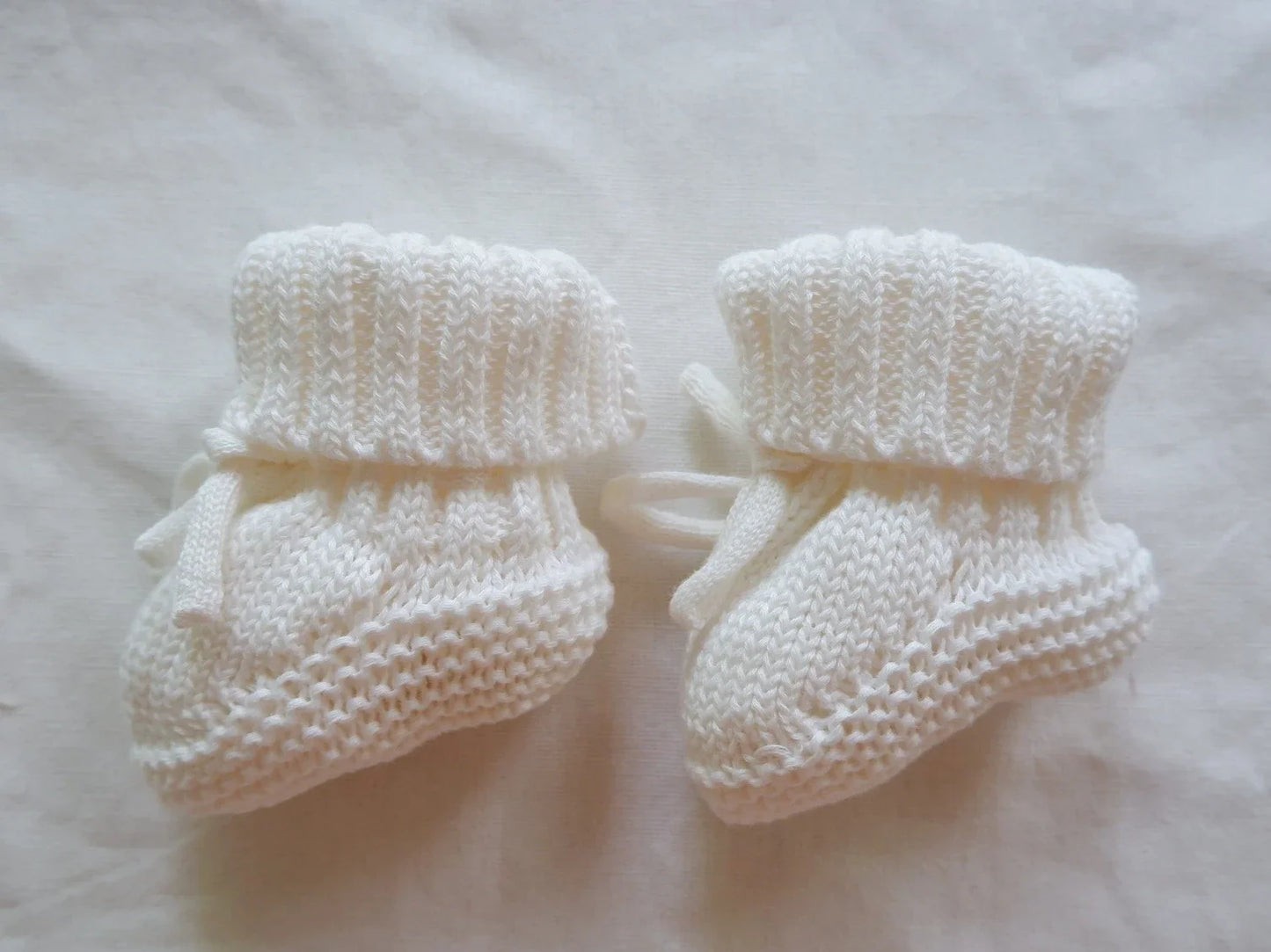 Knit Baby Booties - Speckled Cream